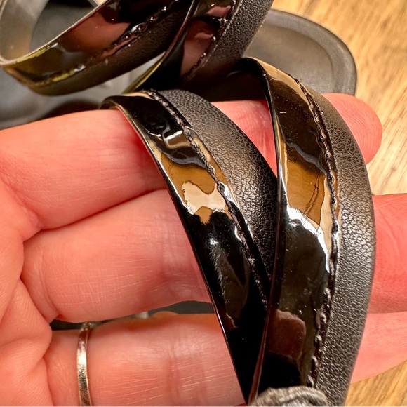 Karl Lagerfeld Paris Wedge Ankle Strap Sandals Size 9M - Picture 8 of 11